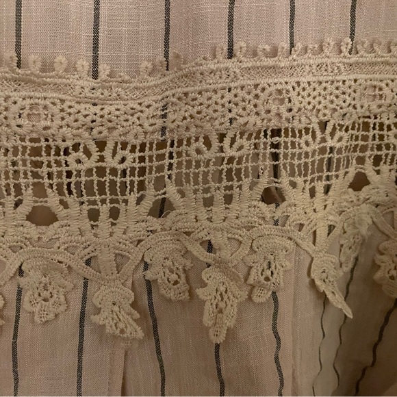 Striped High Low Jumpsuit - Picture 7 of 9